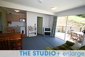Hahei Horizon - The Cove guestroom